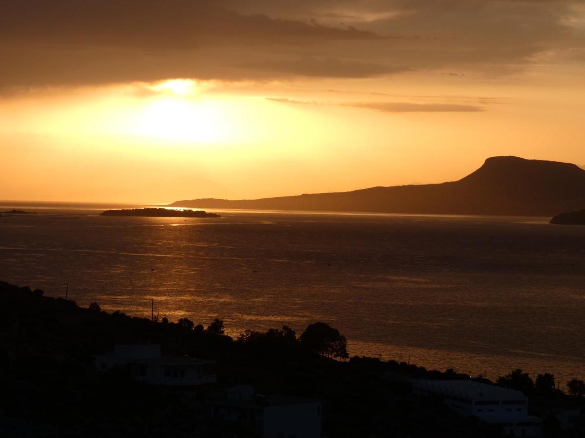 Mondethea Vantage Point Home Chania  Bagian luar foto