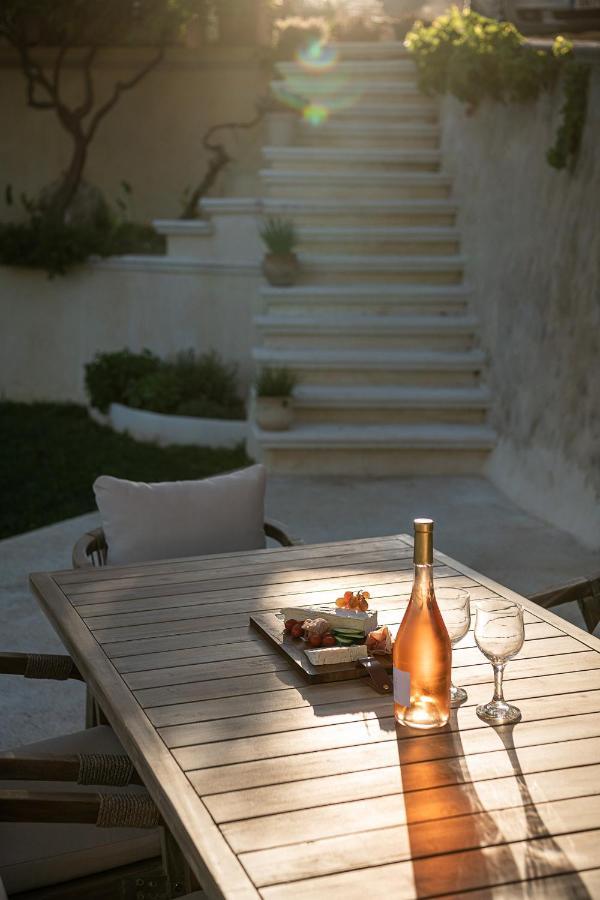 Mondethea Vantage Point Home Chania  Bagian luar foto