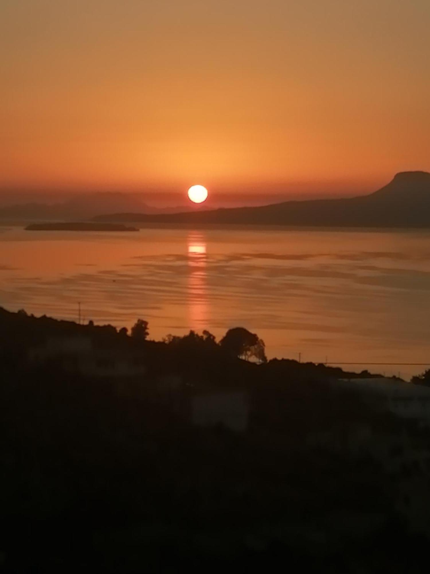 Mondethea Vantage Point Home Chania  Bagian luar foto